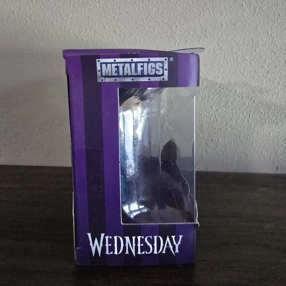 Jada Metalfigs WEDNESDAY Diecast Addams Family Uniform Version Brand new